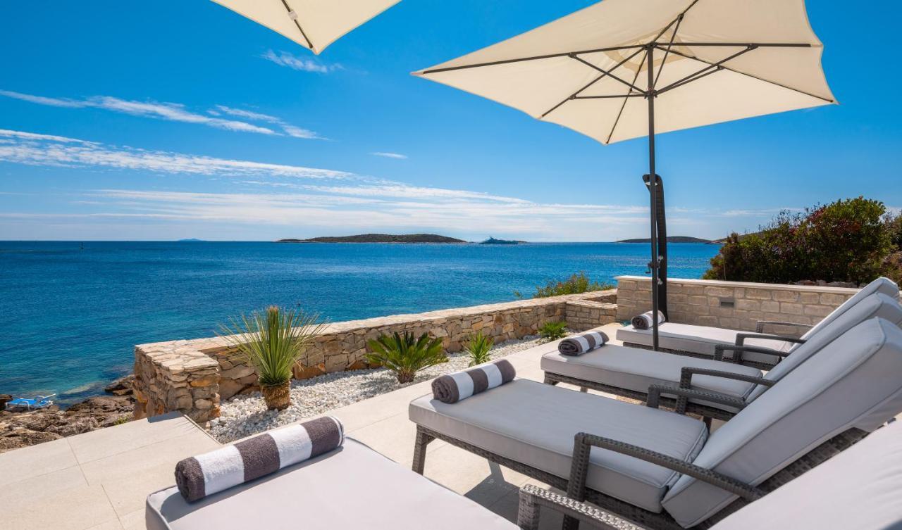 Villa Carisma Island Vis Luaran gambar