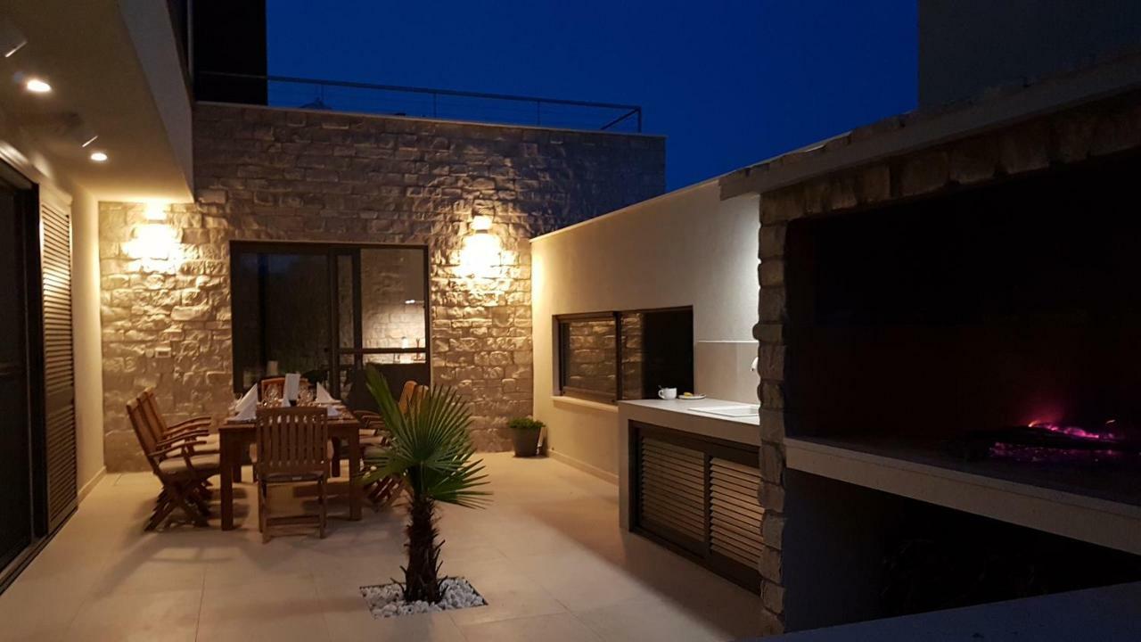 Villa Carisma Island Vis Luaran gambar